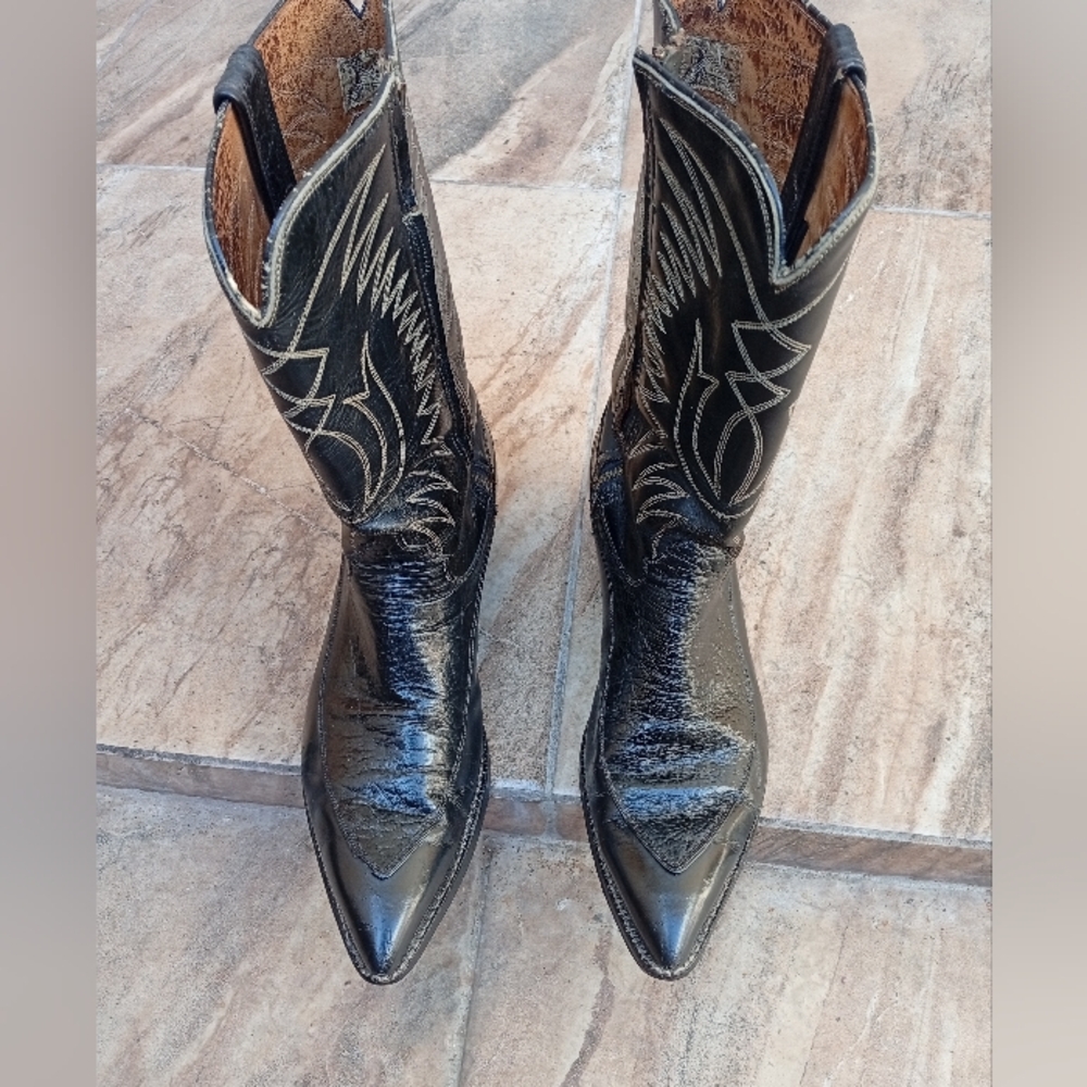 Vintage Justin Black Cowboy Boots